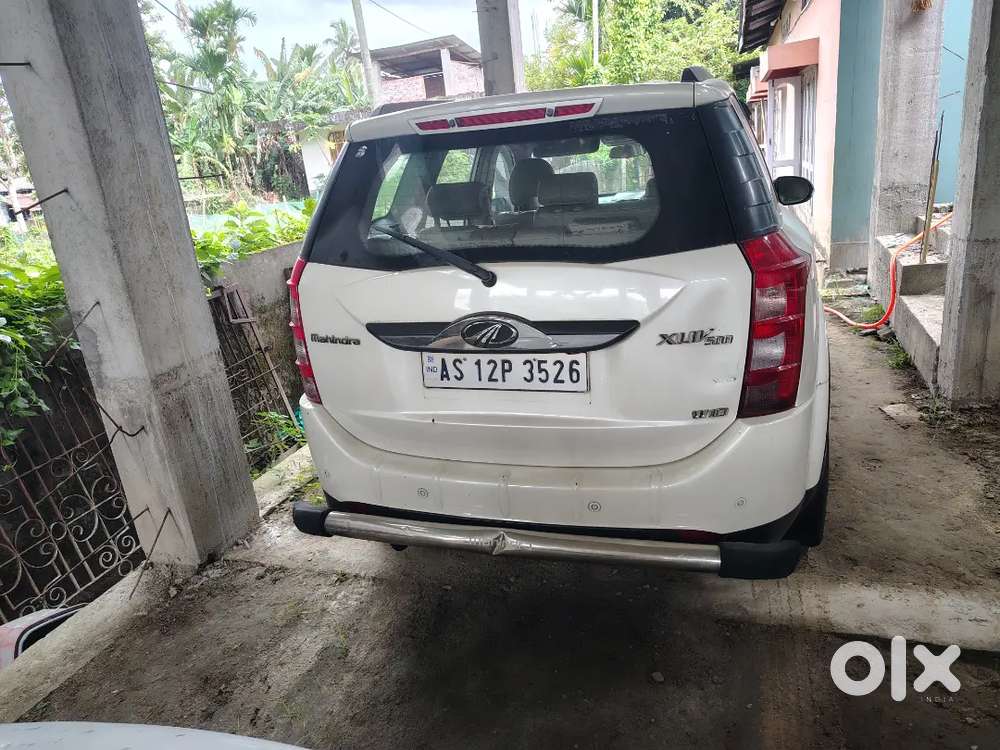 Mahindra Xuv500 2.2 W10 2016