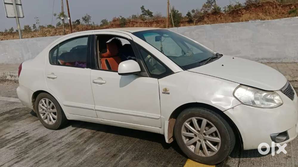 Maruti Suzuki Sx4 2013