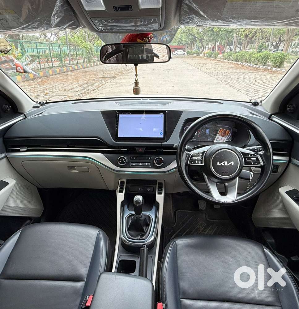 Kia Carens 1.5 Premium Diesel 7 Str Imt, 2023, Diesel
