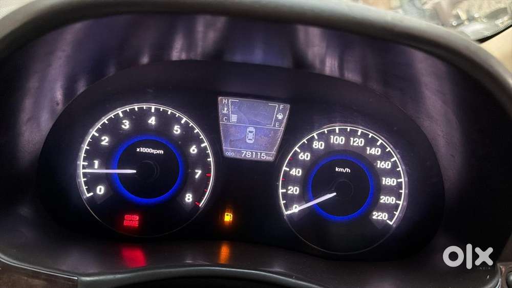 Hyundai Verna 1.6 Petrol Manual 2011