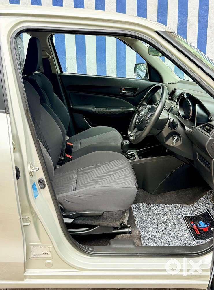 Maruti Suzuki Swift Vxi, 2020, Petrol