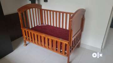 Baby crib with bed walker in new condition for sale Kids Furniture 1787422856