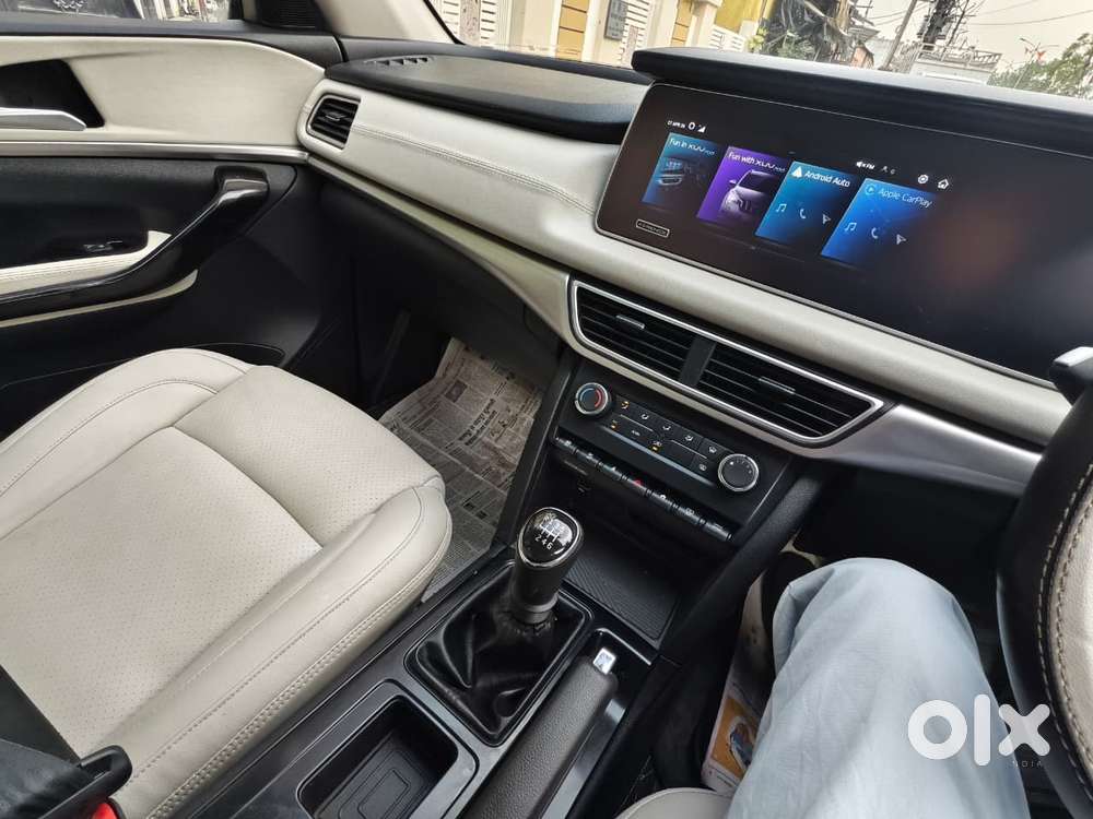 Mahindra Xuv700 2.2 Ax 5 Diesel Mt Str, 2024, Diesel