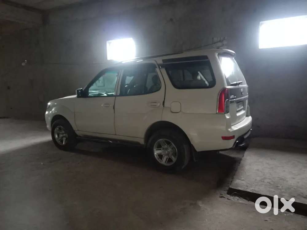 2014 Tata Safari Storme Diesel Manual Car