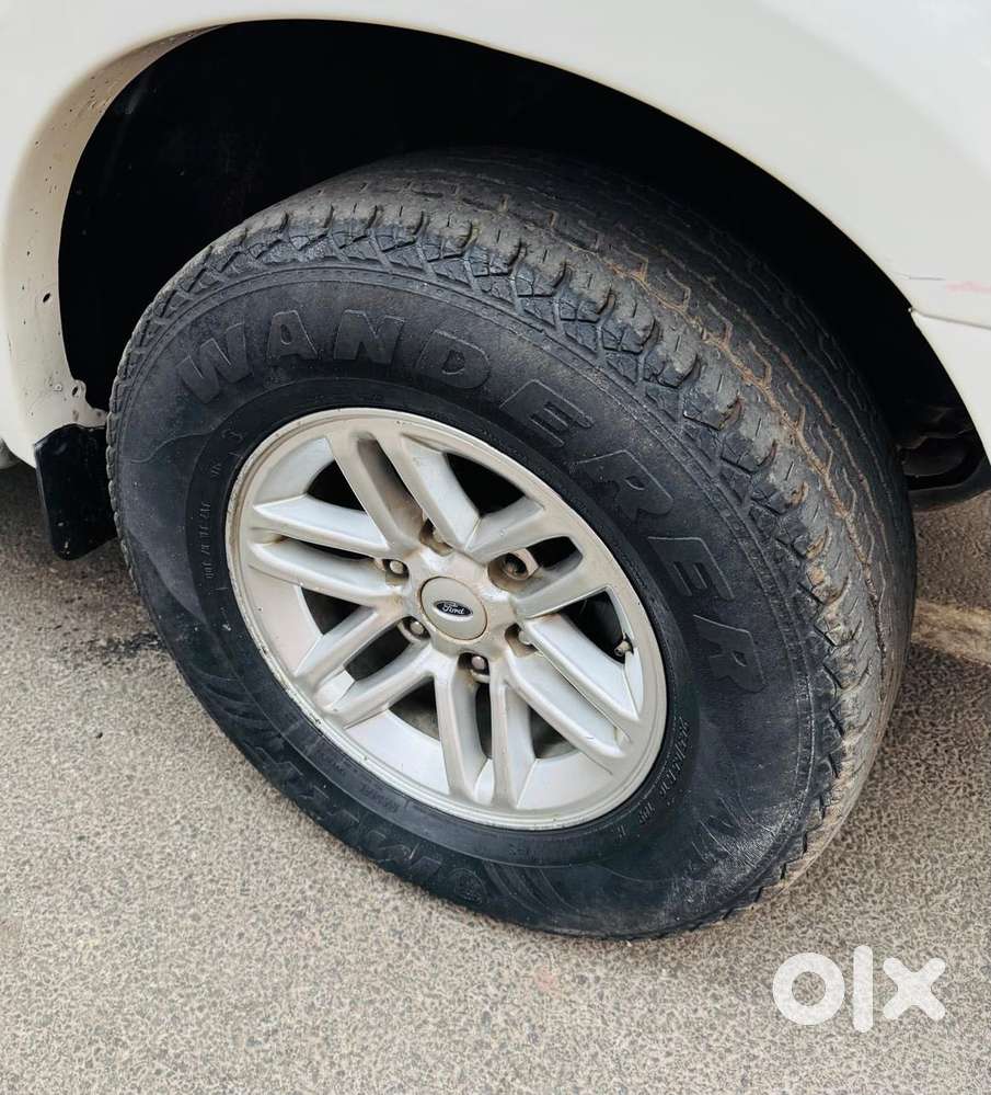 Ford Endeavour 2014-2015 2.5l 4x2 Mt, 2012, Diesel