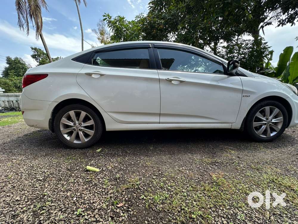 Hyundai Verna Fluidic 2013