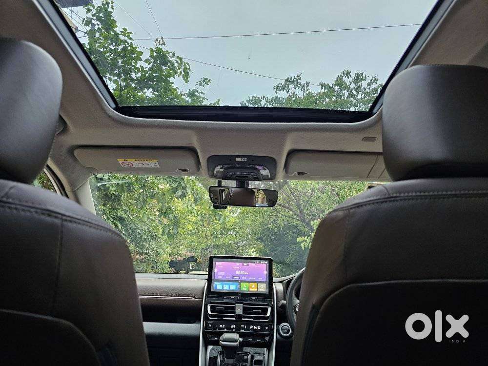 Toyota Innova Hycross 2.0 Zx Hybrid 7 Str, 2024, Cng & Hybrids