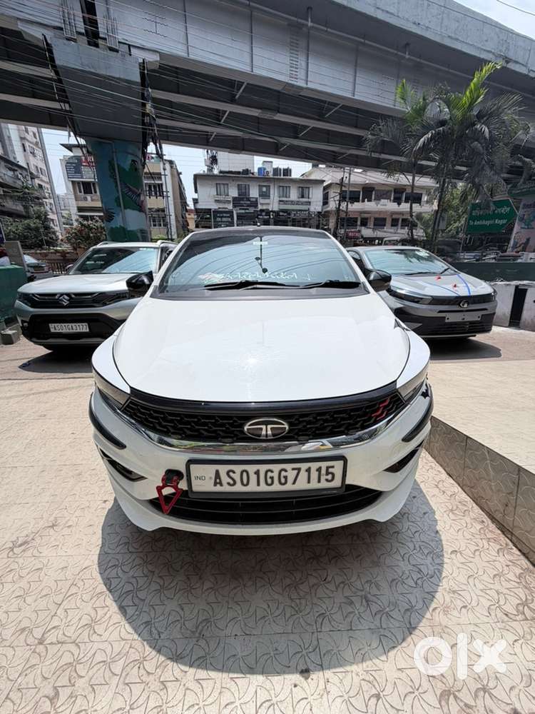 Tata Tiago Petrol 2024