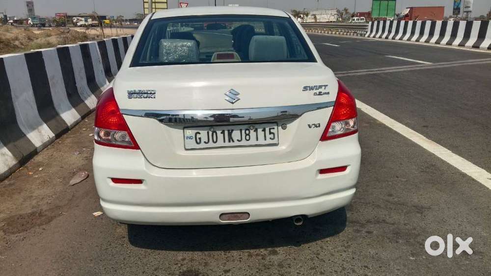 Maruti Suzuki Dzire 1.2 Vxi Cng, 2011, Cng & Hybrids