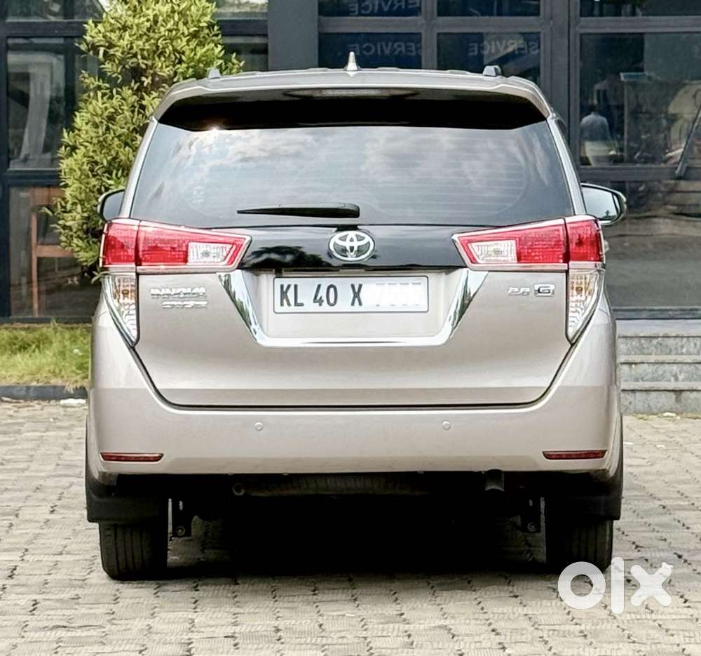 Toyota Innova Crysta