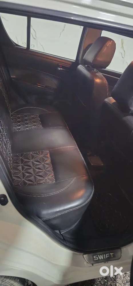 Maruti Suzuki Swift 2015 Petrol 90000 Km Driven