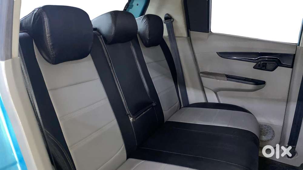 Mahindra Kuv 100 Mfalcon G80 K8, 2015, Petrol