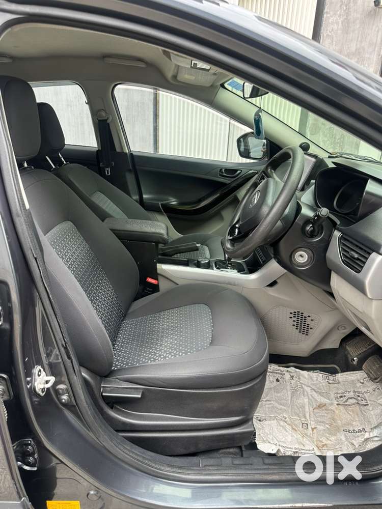 Tata Nexon 2019 Petrol Amt 48500 Km Driven