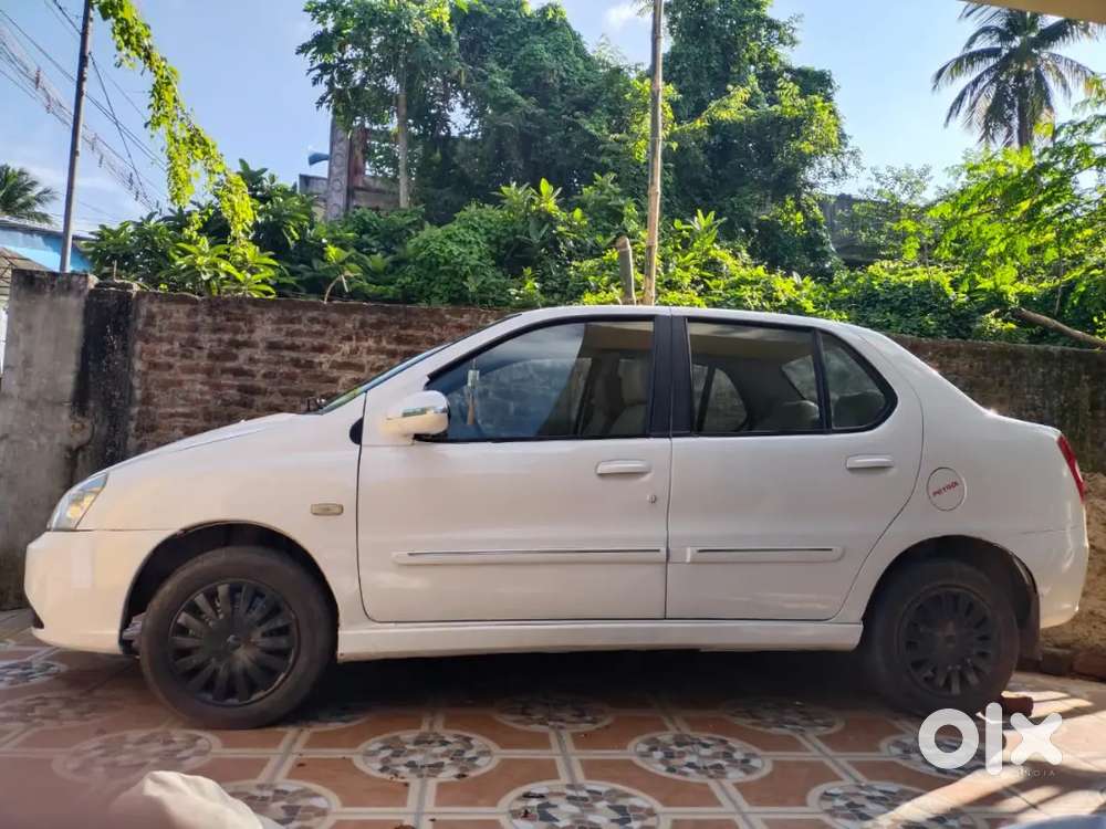 Tata Indigo Cs 2010 Petrol Well Maintained