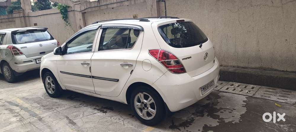 Hyundai I20 1.2 Asta, 2011, Cng & Hybrids