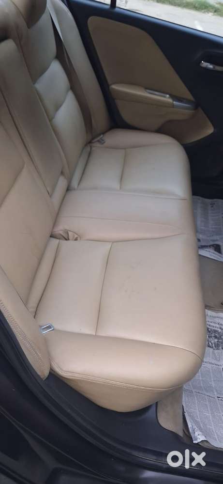 Honda City 1.5 V Mt Sunroof, 2015, Diesel