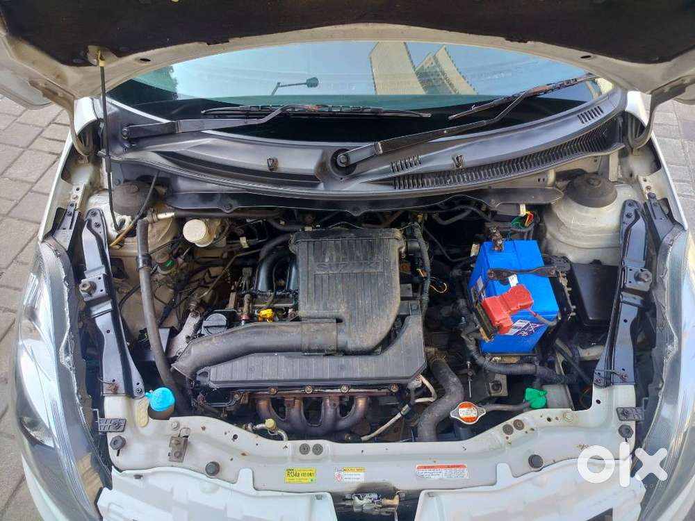 Maruti Suzuki Swift Dzire 2015 Vxi Petrol In Excellent Condition