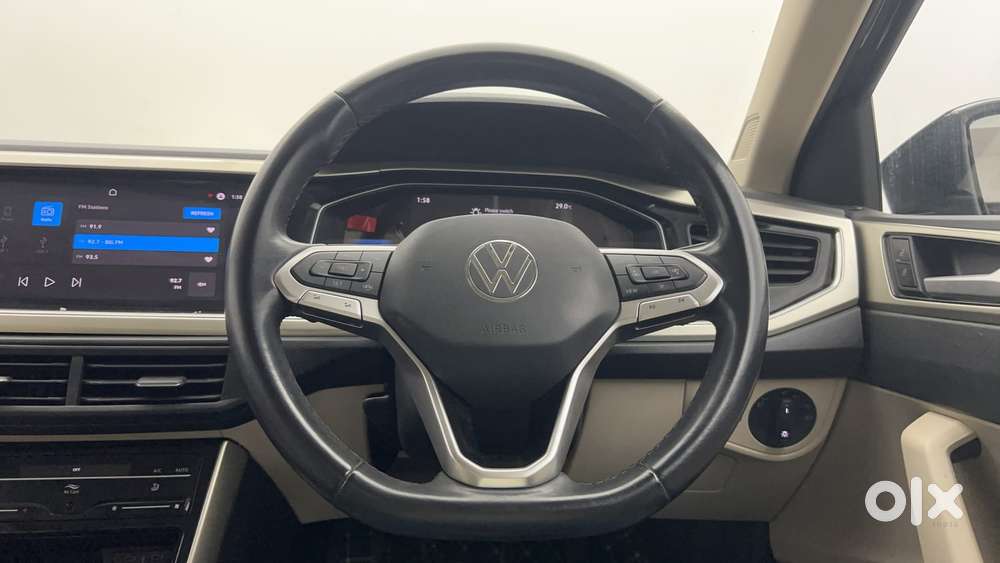 Volkswagen Virtus 1.0 Topline Tsi, 2022, Petrol