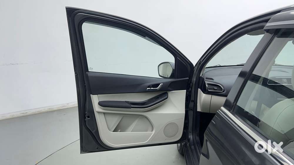 Tata Tigor 1.2 Revotron Xz Plus Leatherette, 2023, Petrol