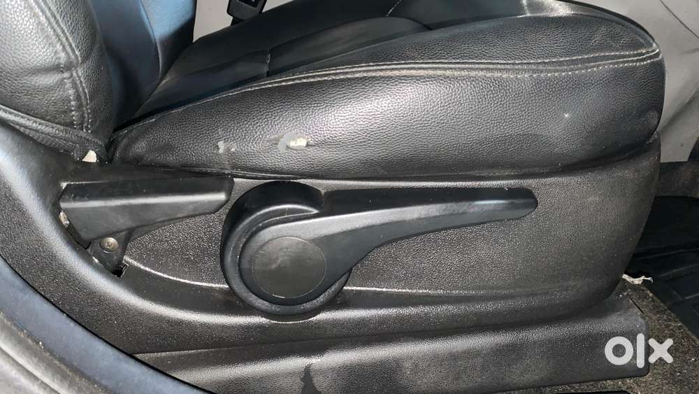 Tata Nexon 1.2 Revotron Xza Plus Dualtone, 2018, Petrol