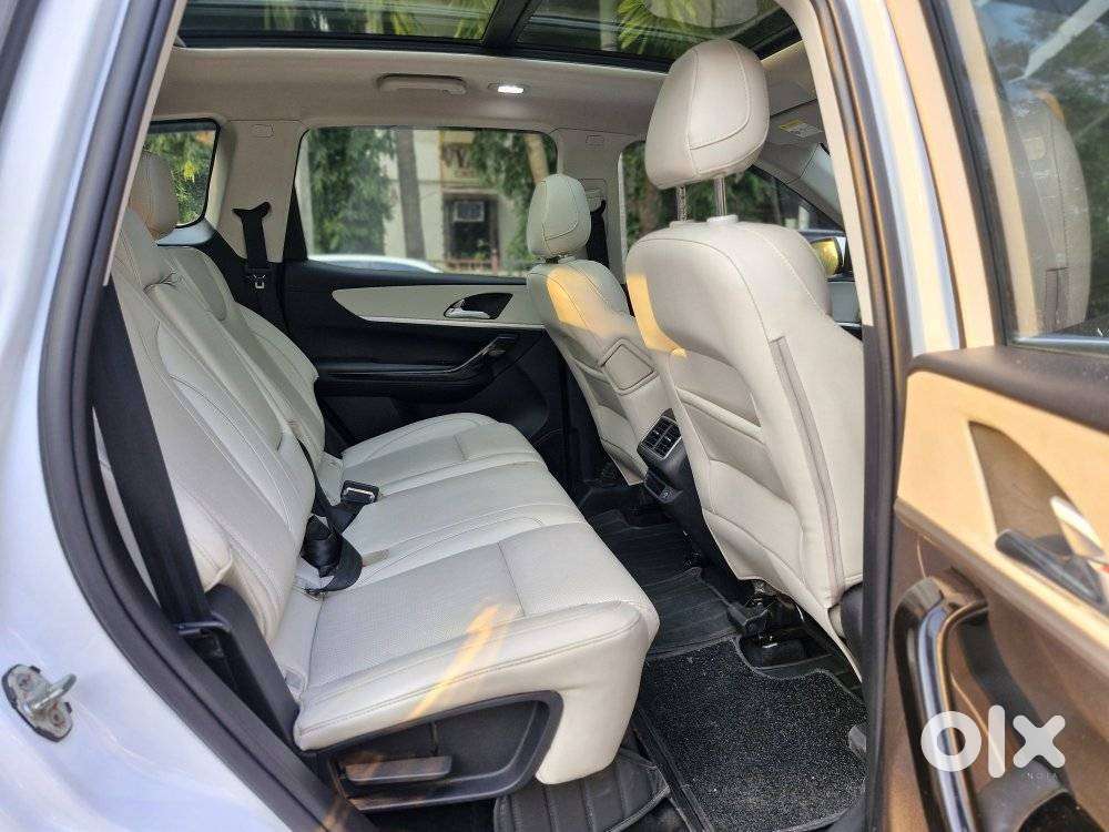 Mahindra Xuv700 2.2 Ax 7 Diesel At Luxury Pack Str, 2022, Diesel