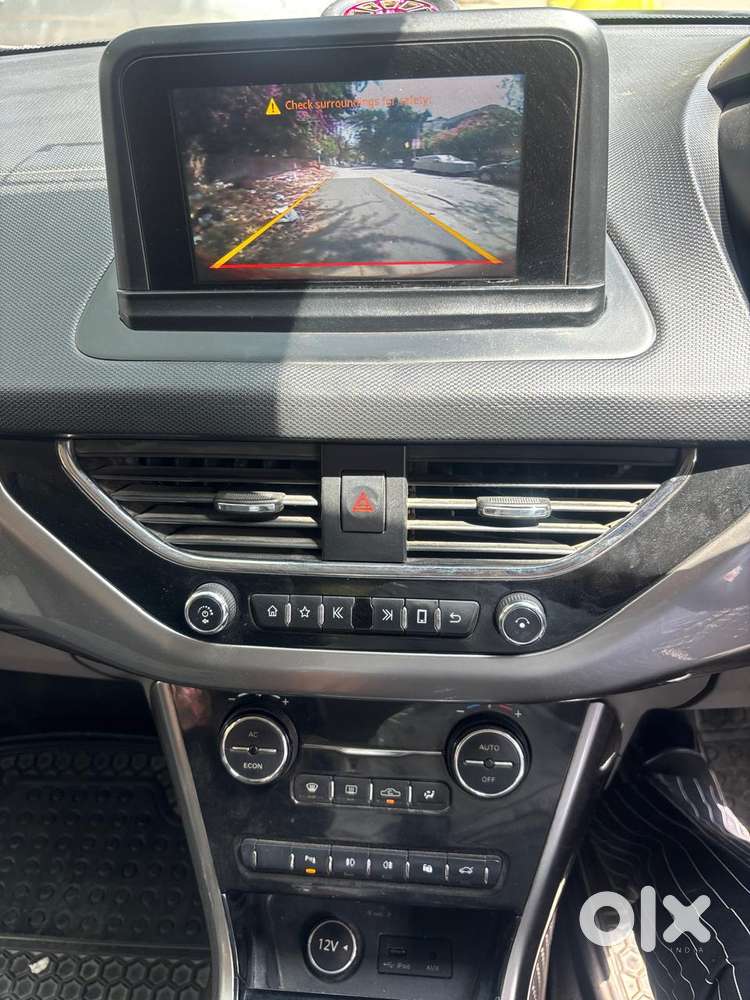 Tata Nexon 1.2 Revotron Xza Plus Dualtone, 2018, Diesel