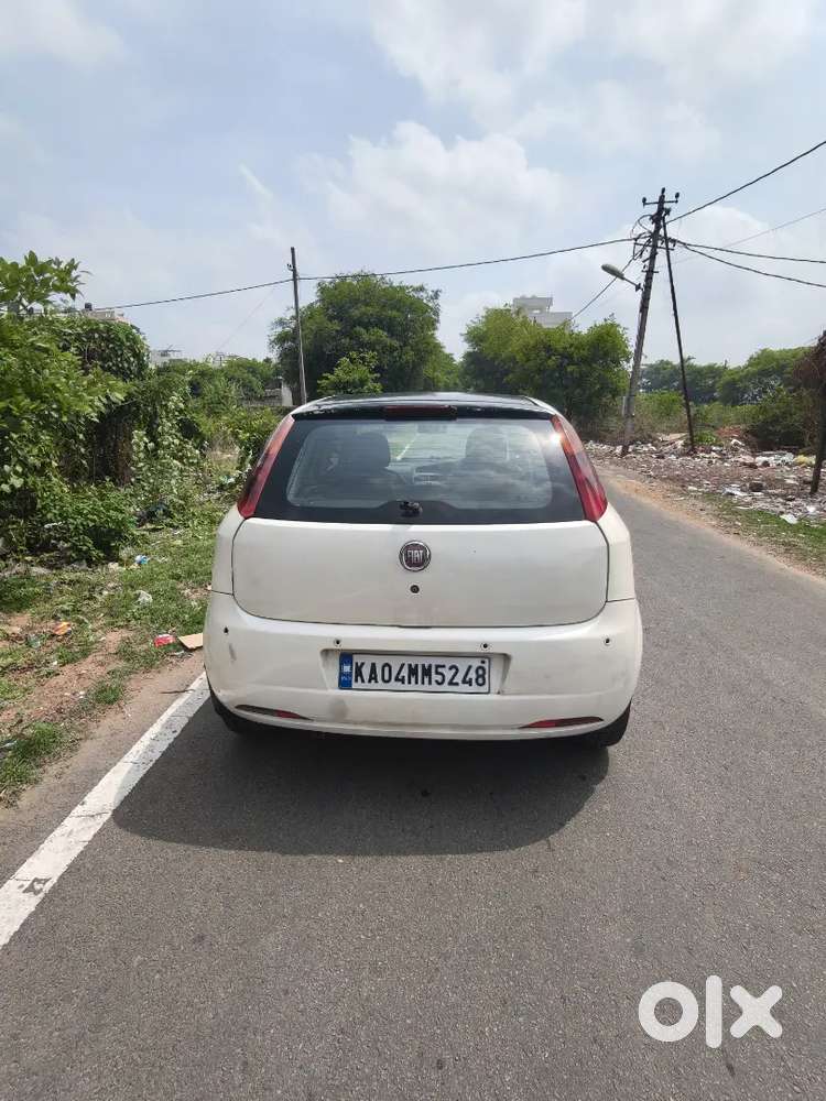 Fiat Punto 2013 Diesel 85000 Km Driven
