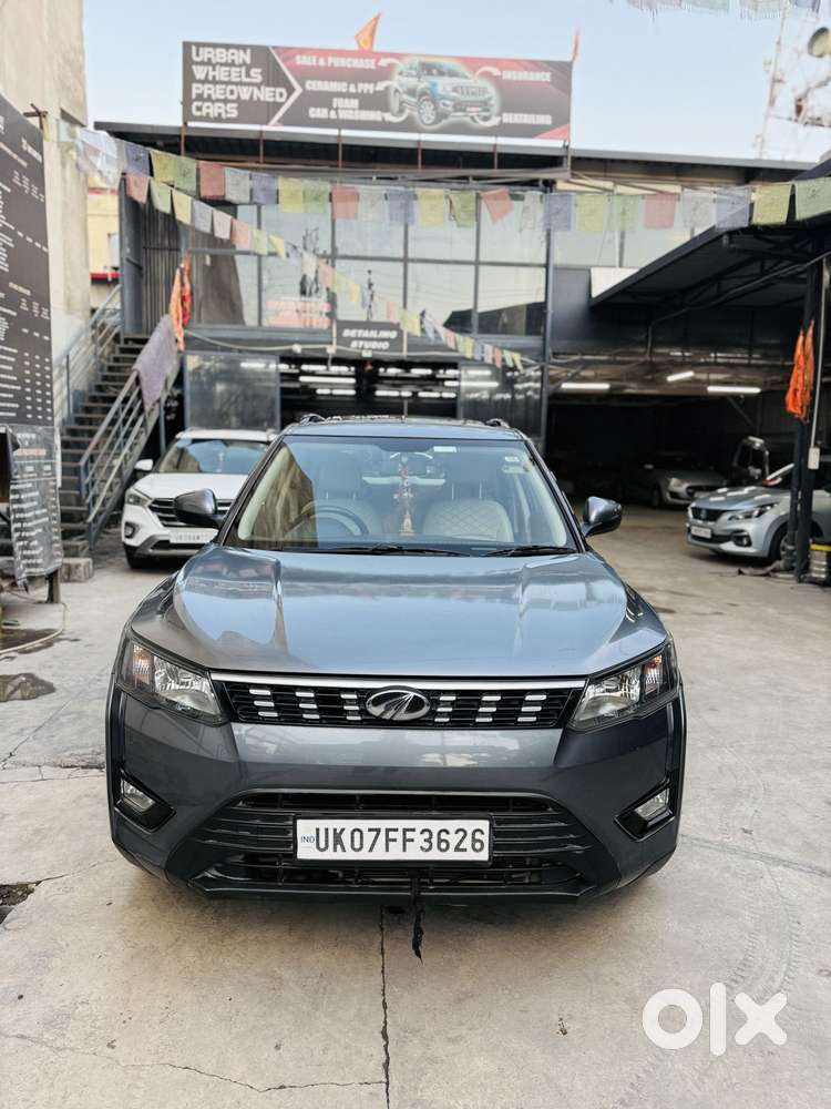 Mahindra Xuv300 W6, 2022, Petrol