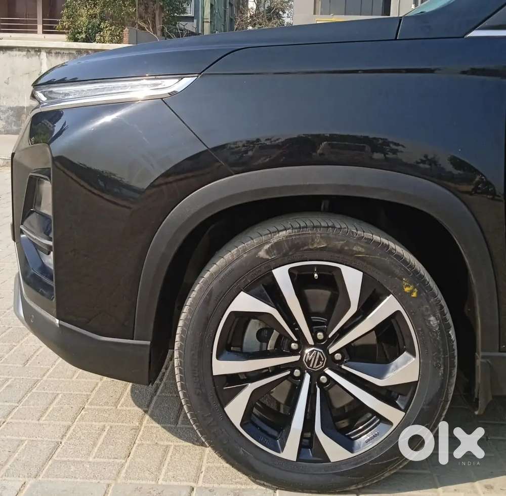 Mg Hector Plus 2024 Cng & Hybrids 28000 Km Driven