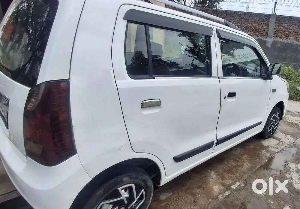 Maruti Suzuki Wagon R 2013 Cng Lxi