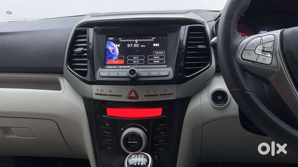 Mahindra Xuv300 W8 Option Diesel, 2023, Diesel