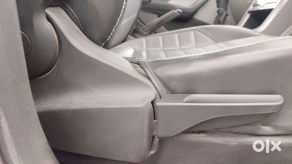 Skoda Kushaq 1.0 Ambition Classic Tsi At, 2023, Petrol