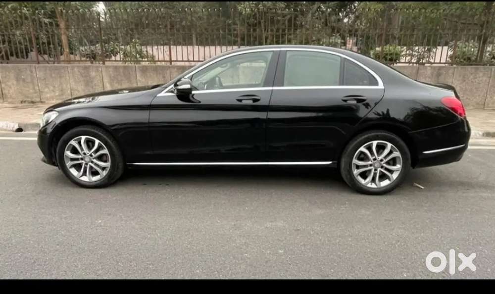 Mercedes-benz C-class 2016 Petrol 67000 Km Driven