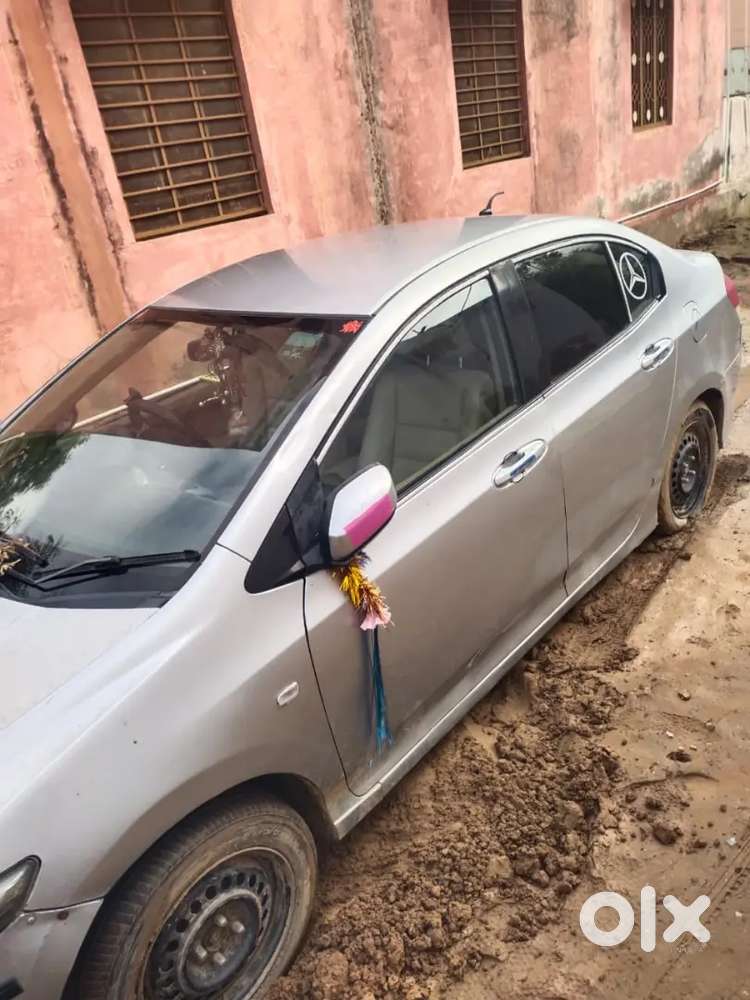 Good Candition Car