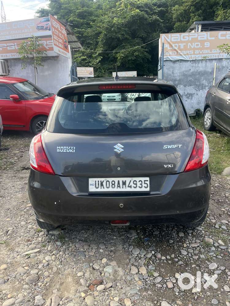 Maruti Suzuki Swift Vxi Optional, 2016, Petrol