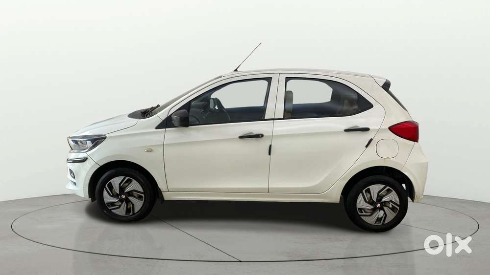 Tata Tiago 1.2 Revotron Xm, 2022, Cng & Hybrids