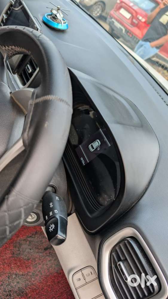 Hyundai Venue Petrol 2024