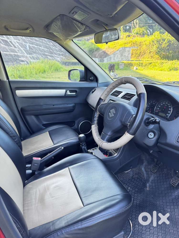 Maruti Suzuki Swift 2011 Petrol Well Maintained