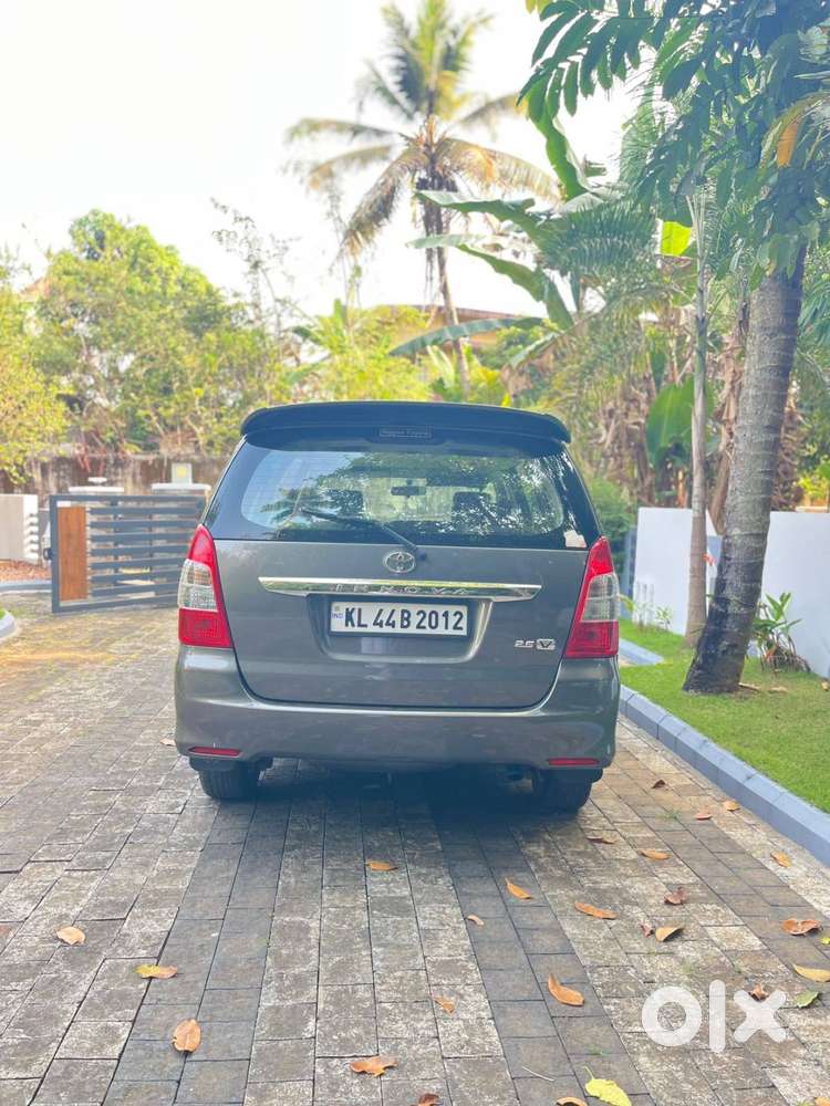 Innova 2012 Orginal Kerala Single Owner