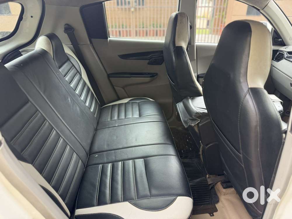 Mahindra Kuv 100 2016-2017 Mfalcon G80 K4 Plus, 2017, Diesel