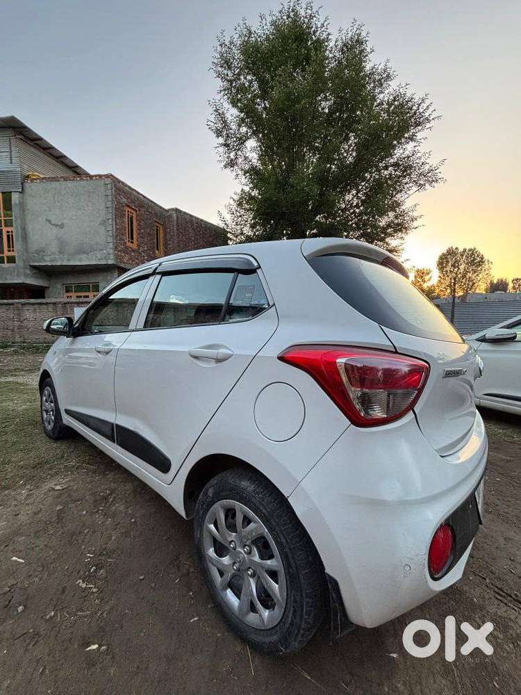 Hyundai Grand I10 1.2 Sportz At, 2018, Petrol