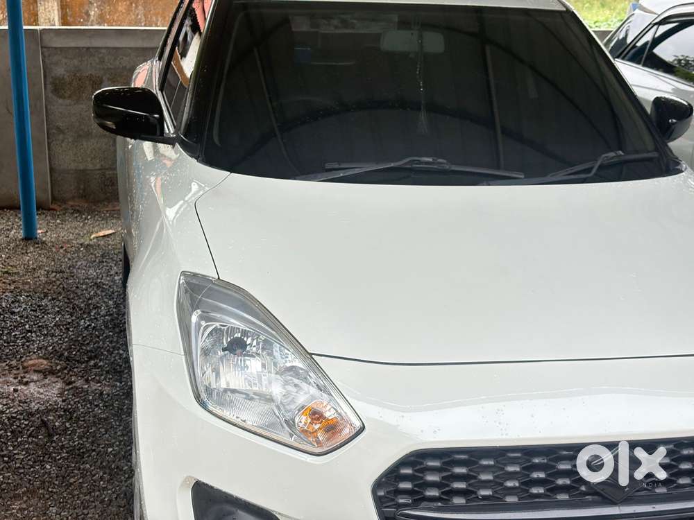 Maruti Suzuki Swift Vxi + Manual, 2020, Petrol