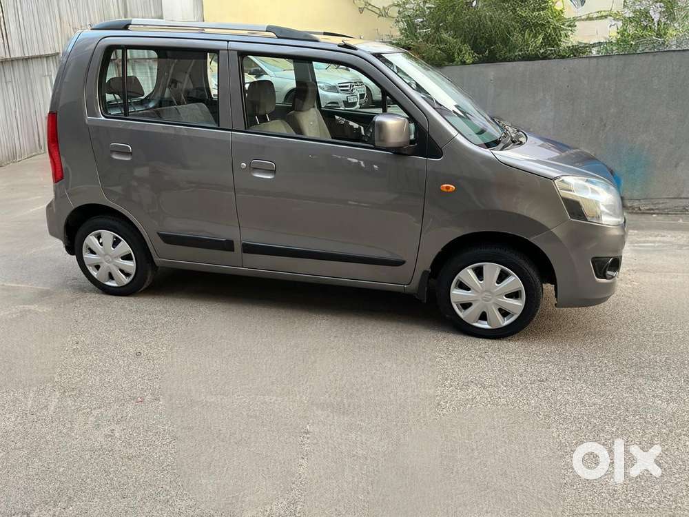Maruti Suzuki Wagon R 1.0 Vxi Amt, 2016, Petrol