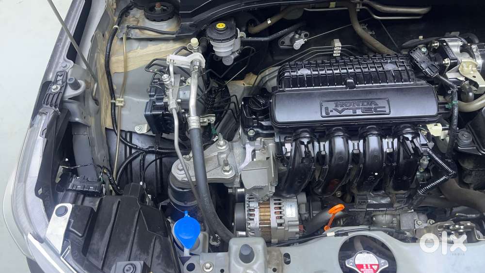 Honda Amaze Vx 1.2 Petrol Mt, 2023, Petrol