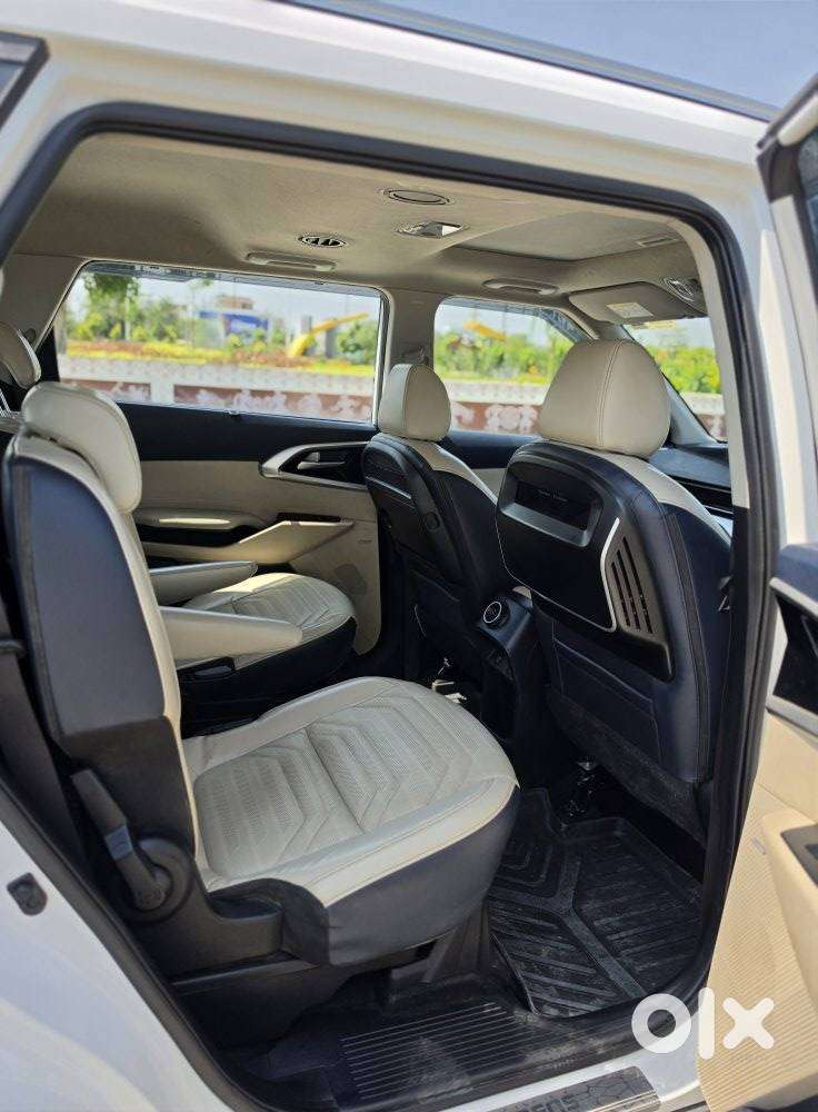 Kia Carens 1.5 Luxury Plus Diesel 6 Str, 2022, Diesel