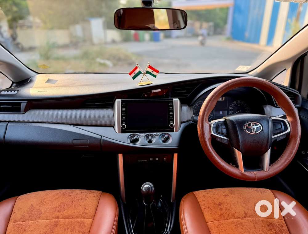 Toyota Innova Crysta 2.4 G Mt 7 Str, 2023, Diesel