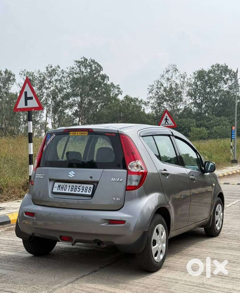 Maruti Suzuki Ritz Vxi, 2012, Petrol