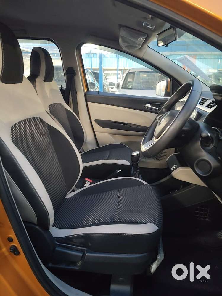 Renault Triber Rxz, 2019, Petrol