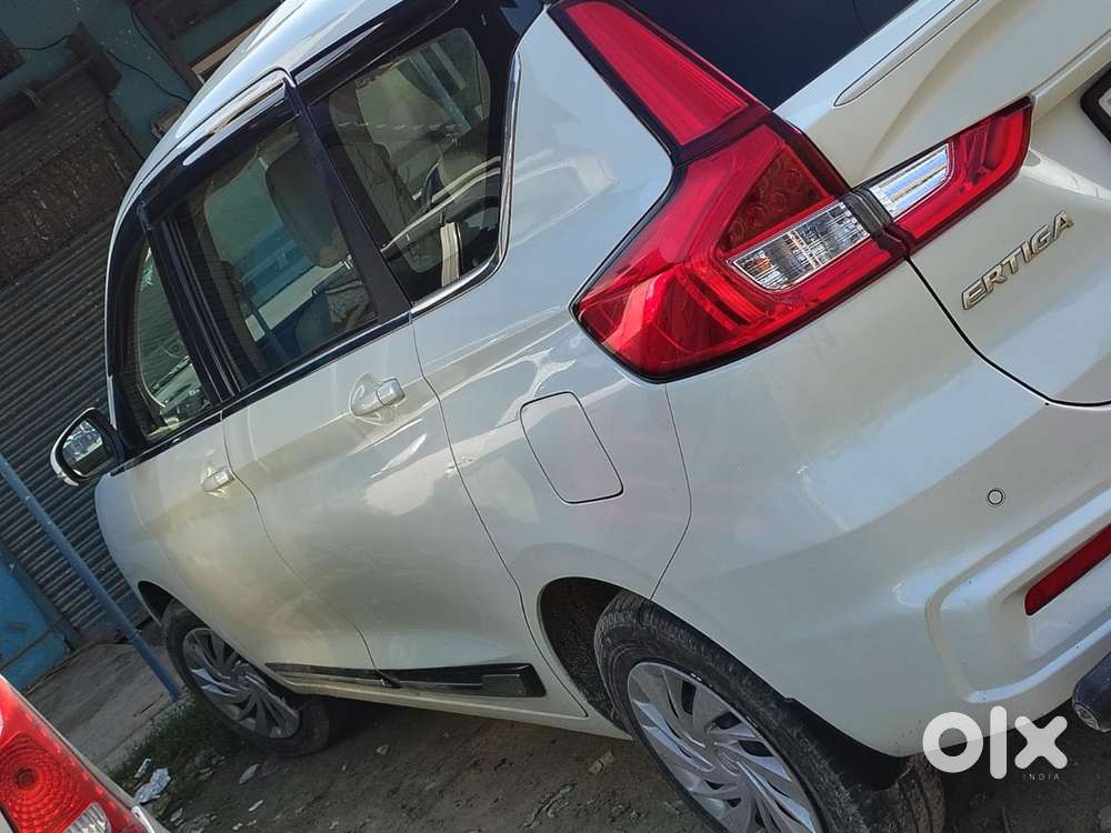 Maruti Suzuki Ertiga 2024 Cng & Hybrids Well Maintained