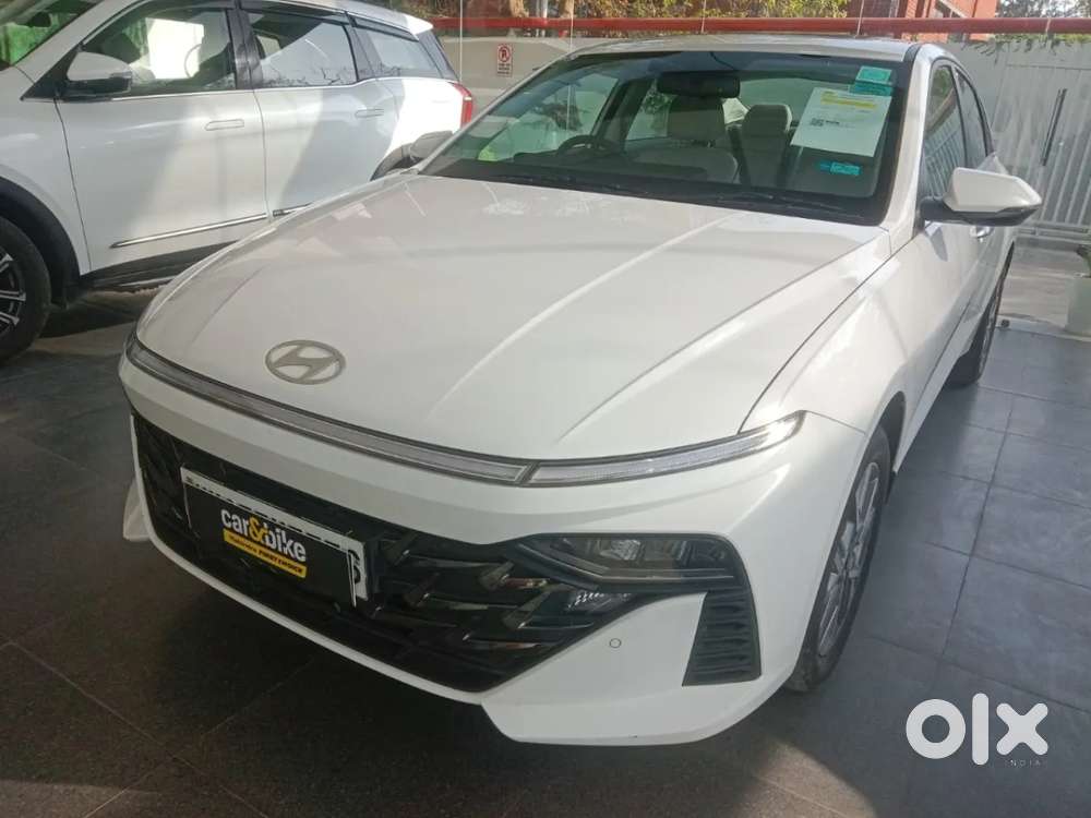 Hyundai Verna 1.5 Sx Petrol Mt, 2023, Petrol